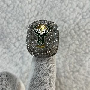 2021 Milwaukee Bucks Championship Faux Stainless Steel Ring with Chain
